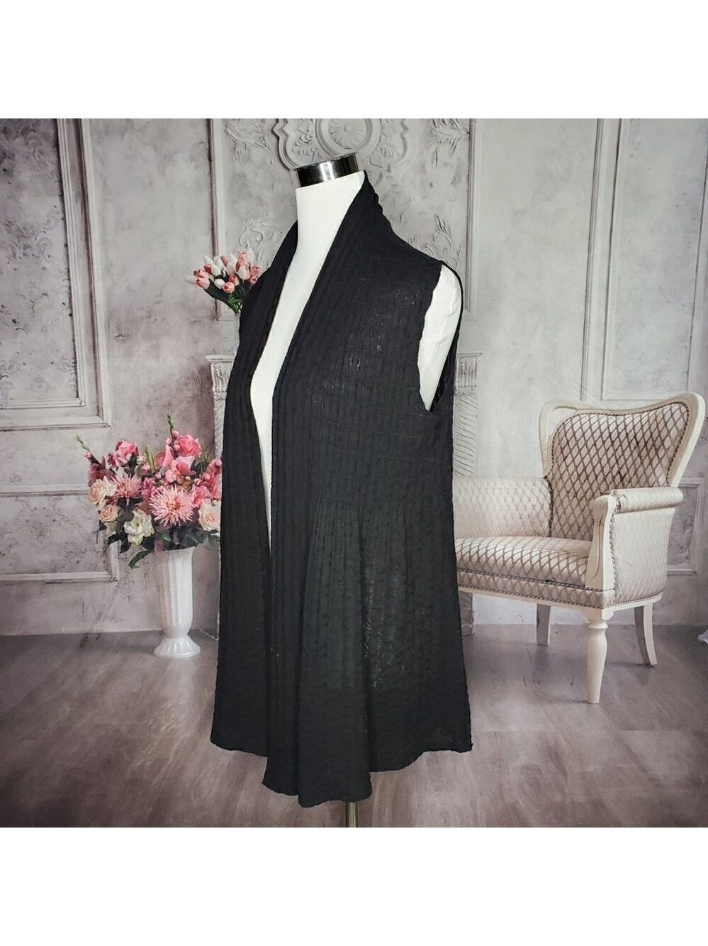 COLDWATER Creek Black Open Front Sleeveless Knit Cardigan Vest Sweater Size XS - Picture 3 of 7